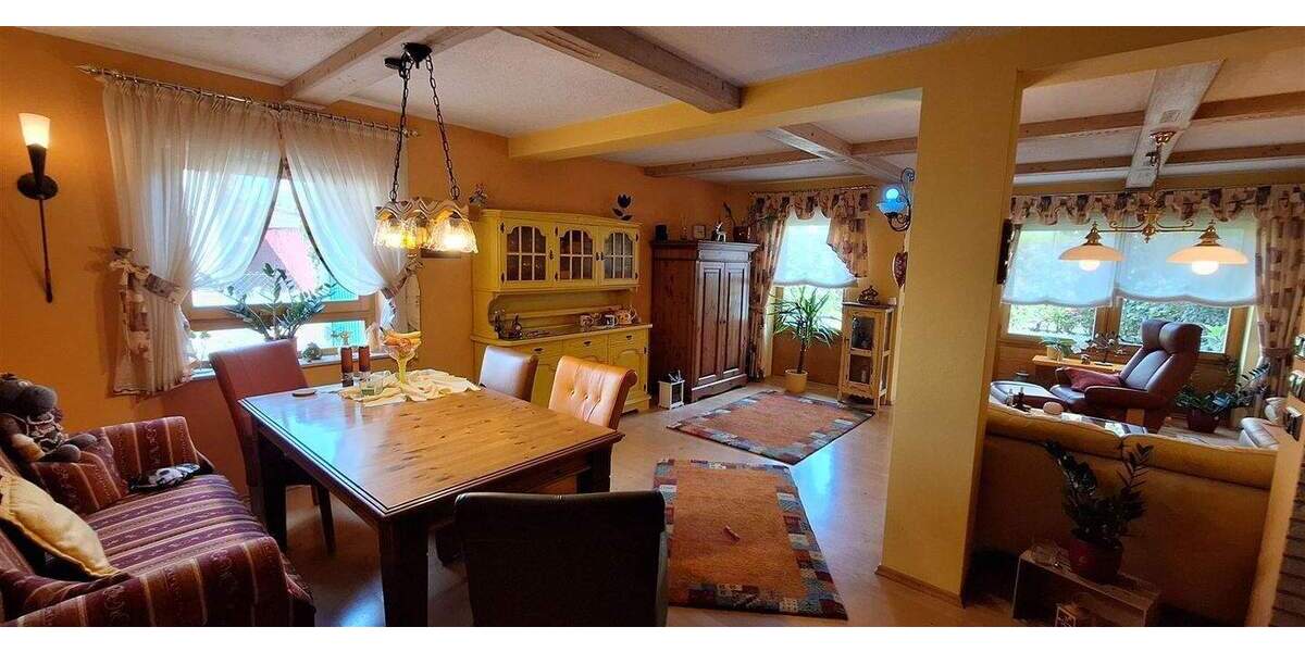 Doppelhaushälfte mit Garten , Garage & PKW Stellplatz in MA - Gartenstadt 4 zimmer