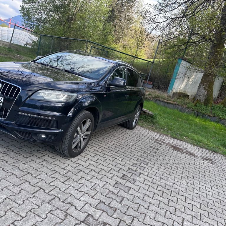 Q7