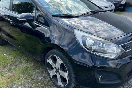 Kia Rio 155.000 km 2.750 € Viernheim 68519