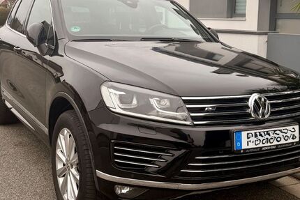 VW Touareg 129.800 km 22.890 &euro; Kelkheim 65779