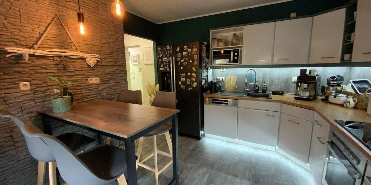 Etagenwohnung Sömmerda - 5 Zimmer, 134 m&sup2;, 210.000&euro; | Angebot:25211201