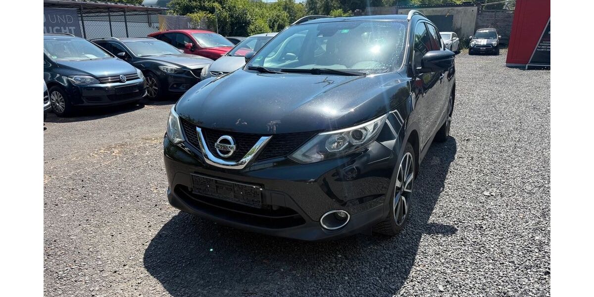 Nissan Qashqai 97.000 km 12.599 &euro; Wiesbaden 65197