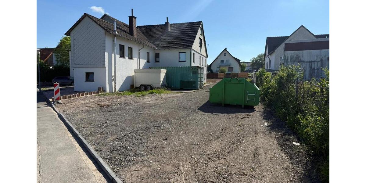 Einfamilienhaus Niederzier - 9 Zimmer, 270 m&sup2;, 170.000&euro; | Angebot:24506455