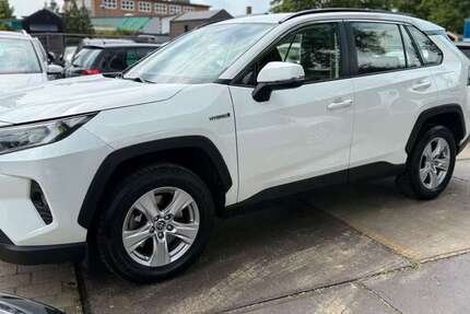 Toyota RAV 4 126.000 km 29.800 &euro; Hainburg 63512