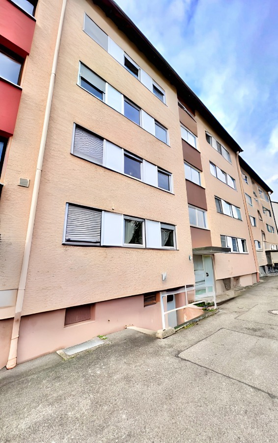 Mehrfamilienhaus mit 9 Wohneinheiten in Singen zu verkaufen