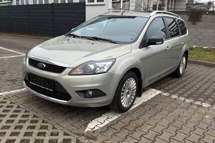Ford Focus 155.000 km 2.999 &euro; Mainz -Kastel 55252