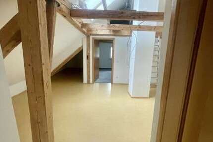 Wohnung Denklingen - 5 Zimmer, 140 m&sup2;, 900&euro; | Angebot:27110677