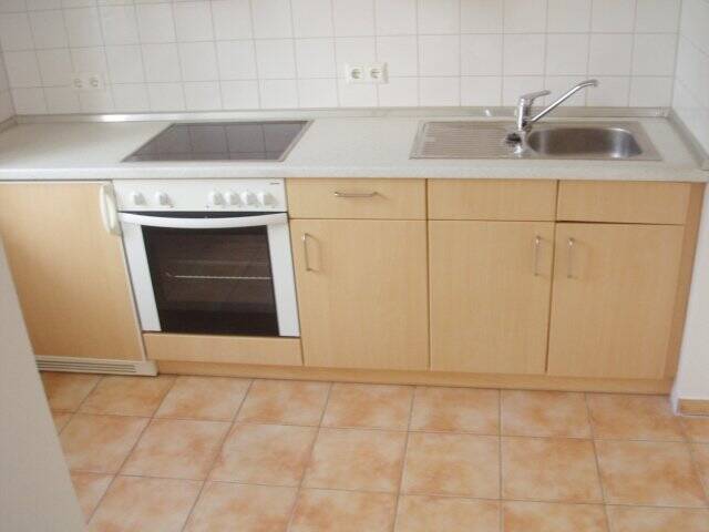 Seniorenwohnung - Schöne barrierefreie 3 Zi. Wohnung mit DRK Pflegedienst im Haus 3 zimmer