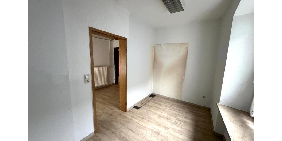 Gewerbeobjekt Amberg - 900&euro; | Angebot:26410822