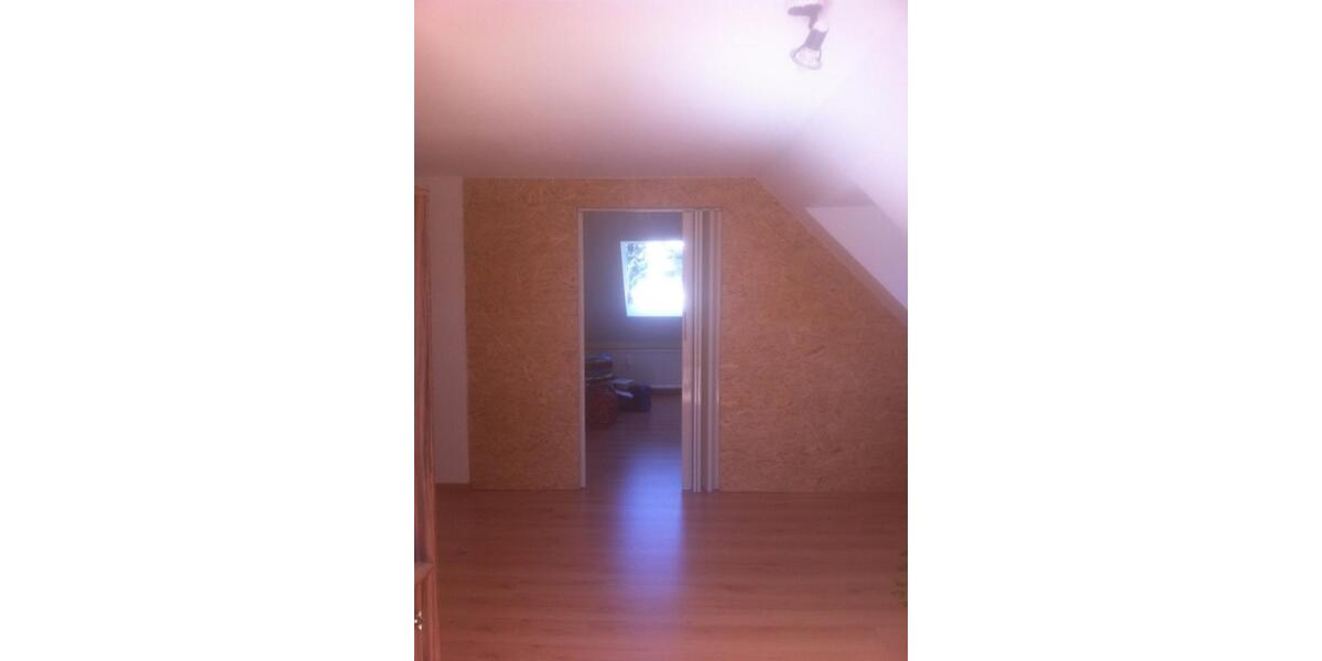 Dachgeschoßwohnung Gemünden am Main - 3 Zimmer, 70 m&sup2;, 445&euro; | Angebot:25351673