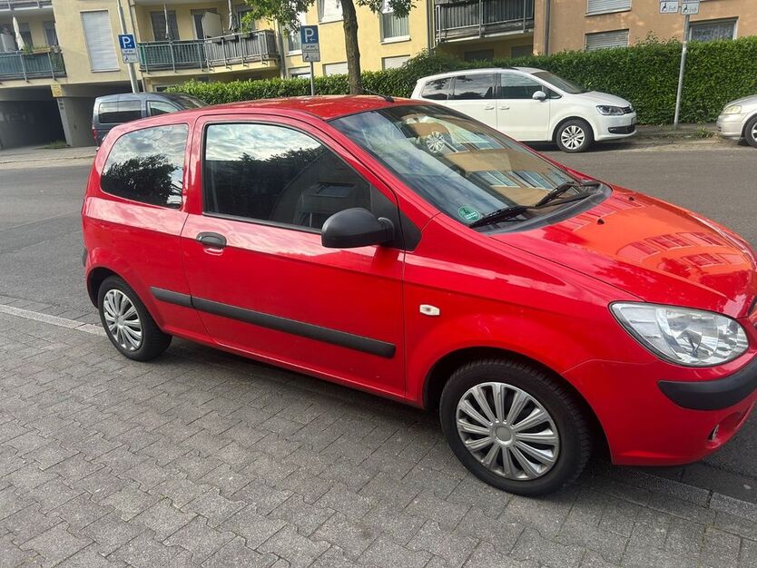 Hyundai Getz 200.000 km 1.300 € Düsseldorf 40235