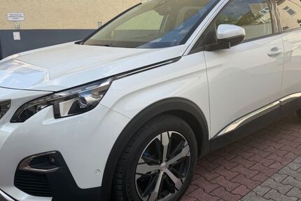 Peugeot 3008 96.000 km 10.990 &euro; Hagen 58135