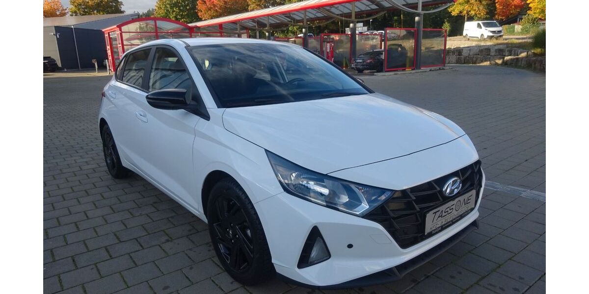 Hyundai i20 6.342 km 14.750 &euro; Steißlingen 78256