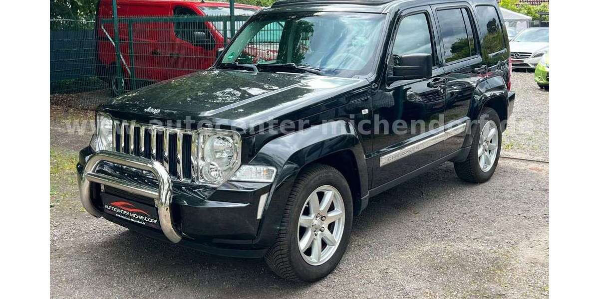 Jeep Cherokee 136.000 km 8.999 &euro; Michendorf 14552