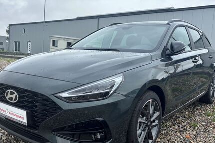Hyundai i30 1.968 km 26.490 &euro; Oldenburg in Holstein 23758