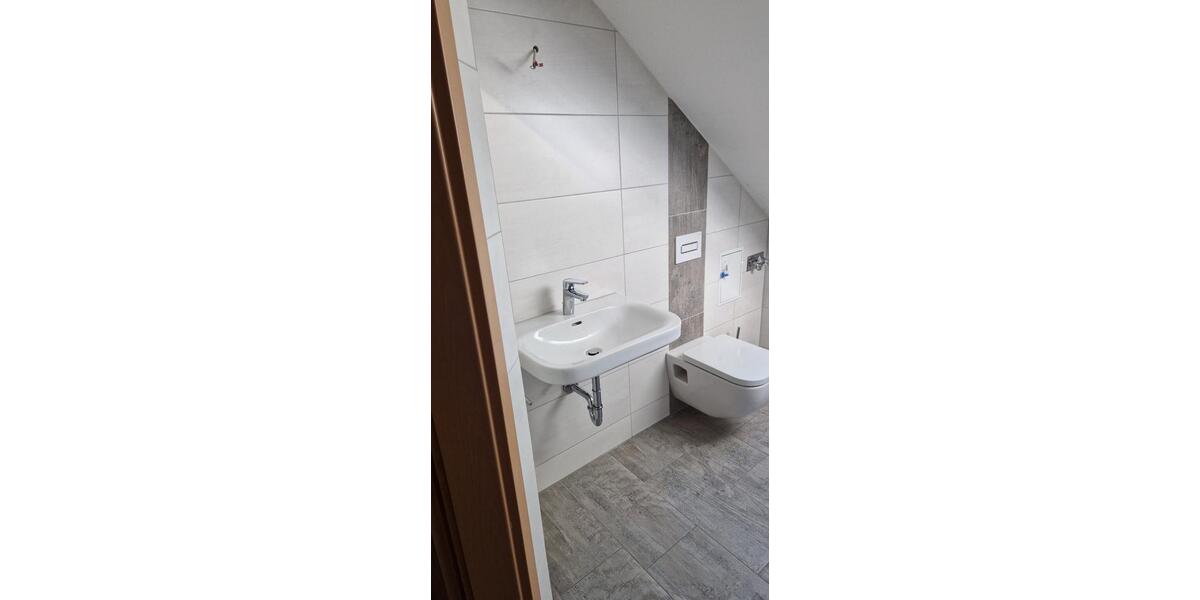 Dachgeschoßwohnung Großräschen - 2 Zimmer, 80 m&sup2;, 480&euro; | Angebot:26384475