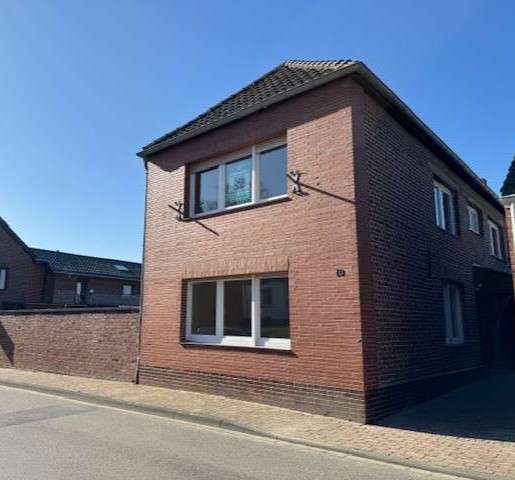 Einfamilienhaus Linnich - 4 Zimmer, 109 m&sup2;, 840&euro; | Angebot:25291945