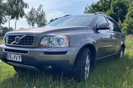 Volvo XC90 193.000 km 11.250 &euro; Sundhagen 18519