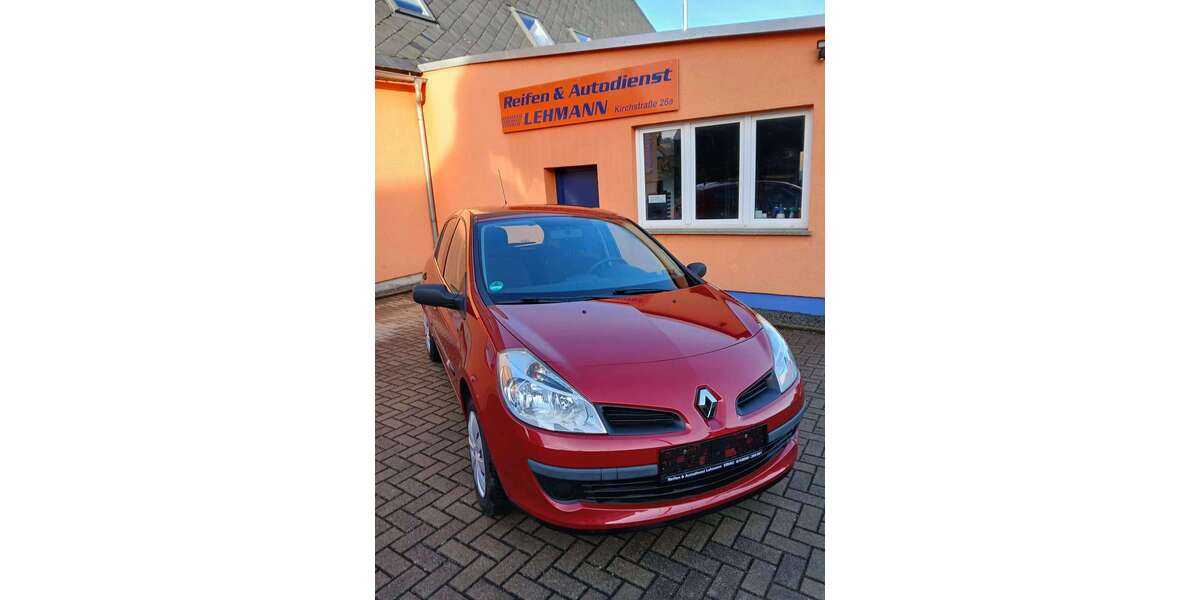 Renault Clio 46.872 km 4.000 &euro; Eibau 02739