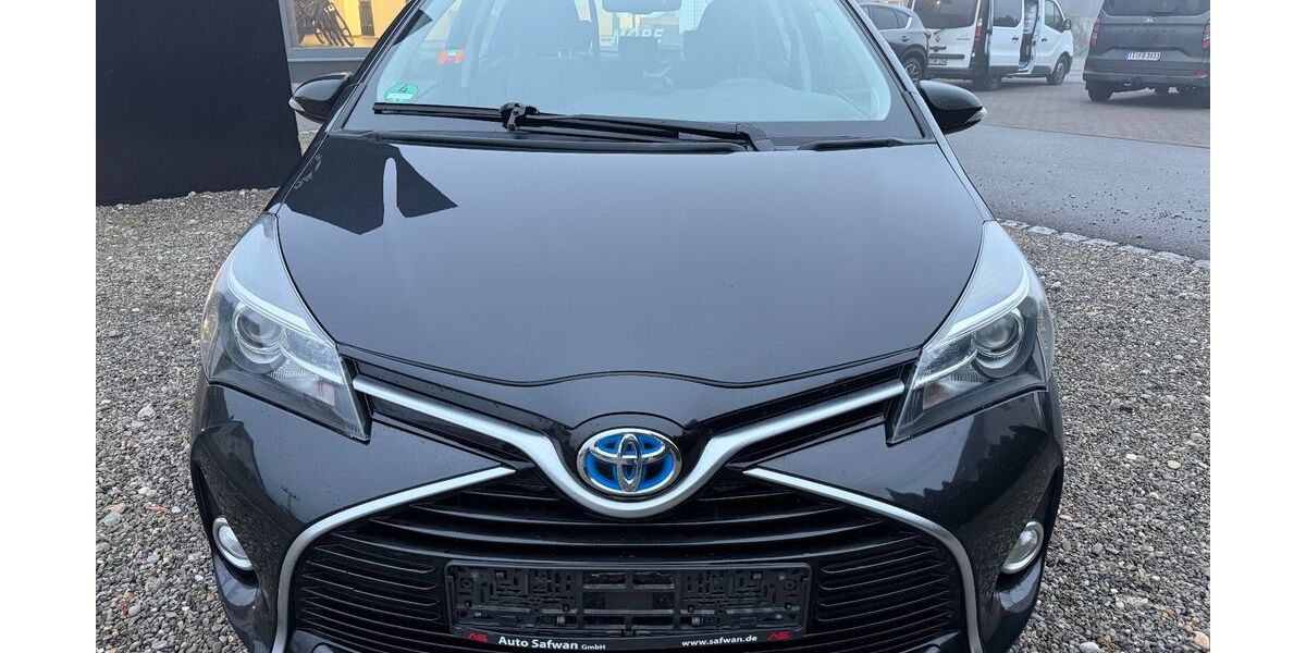 Toyota Yaris 92.000 km 8.990 &euro; Meckenbeuren 88074