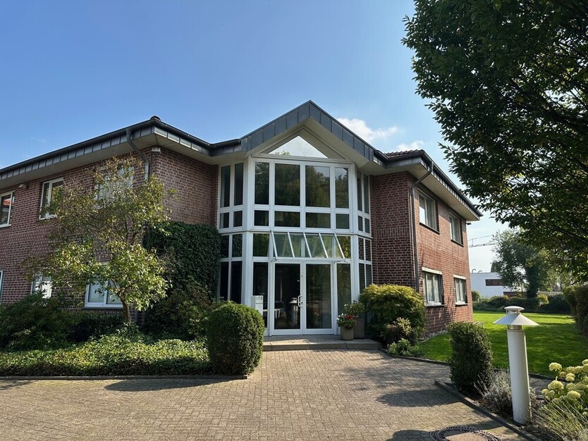 Bezugsfreie Gewerbeimmobilie - starten Sie Ihr eigenes Konzept! zimmer