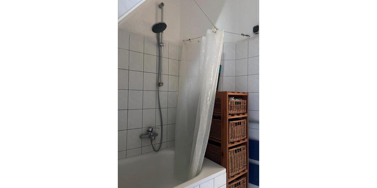 Etagenwohnung Stendal - 14 Zimmer, 122 m&sup2;, 80&euro; | Angebot:26680672