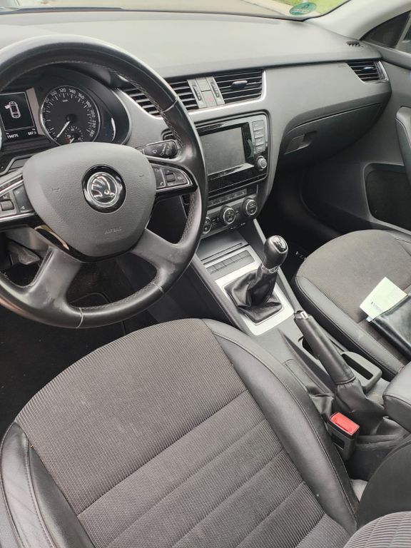 Skoda Octavia 175.000 km 5.300 € Hockenheim 68766