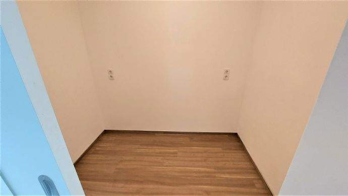 Etagenwohnung Weiden in der Oberpfalz Weiden - 4 Zimmer, 153 m&sup2;, 1.450&euro; | Angebot:26410304