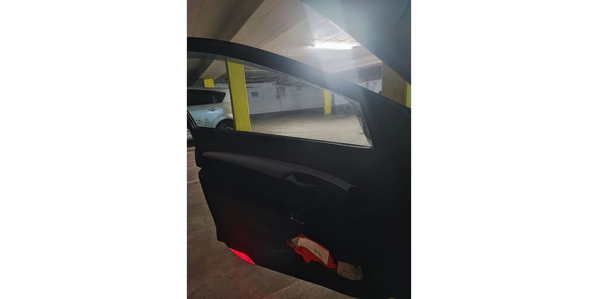 Hyundai i40 159.000 km 9.000 &euro; Neufahrn bei Freising 85375