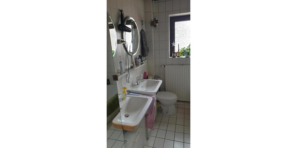Erdgeschoßwohnung Itzehoe - 4 Zimmer, 106 m&sup2;, 660&euro; | Angebot:26021343