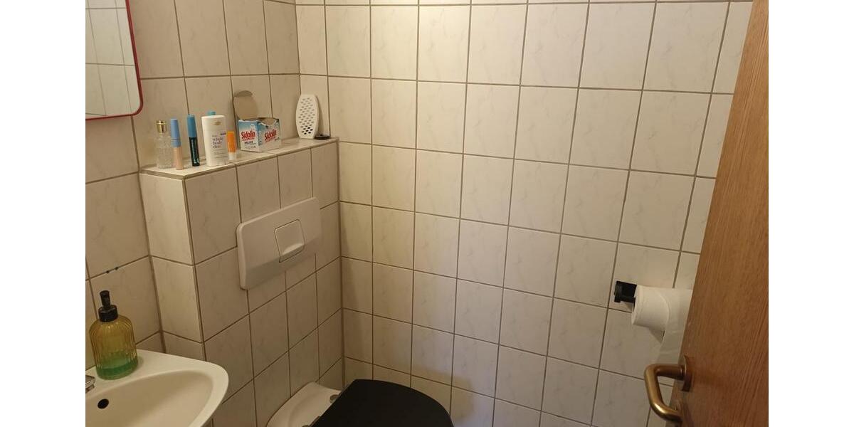 Etagenwohnung Reinbek - 3 Zimmer, 90 m&sup2;, 1.250&euro; | Angebot:25989398