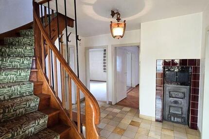 Haus Sinsheim - 6 Zimmer, 135 m&sup2;, 1.500&euro; | Angebot:26399280