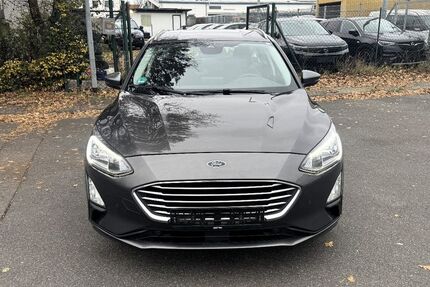 Ford Focus 134.038 km 9.900 € Obertshausen 63179