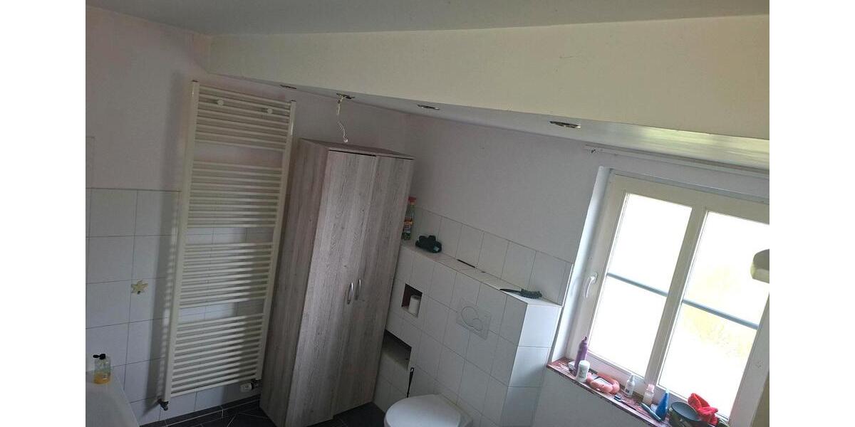 Doppelhaushälfte Schortens - 6 Zimmer, 120 m&sup2;, 850&euro; | Angebot:26025770