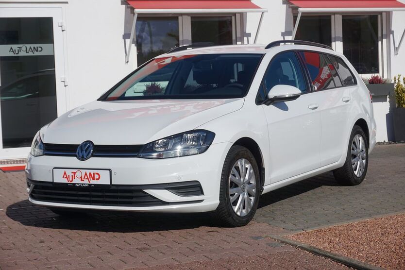VW Golf 89.044 km 16.950 € Halle 06122