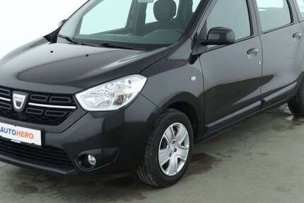 Dacia Lodgy 74.158 km 13.090 &euro; Neufahrn 85375