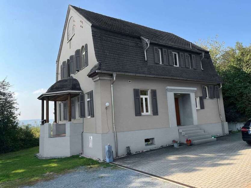 Haus zum Kaufen in Bad Köstritz 485.000 € 180 m²