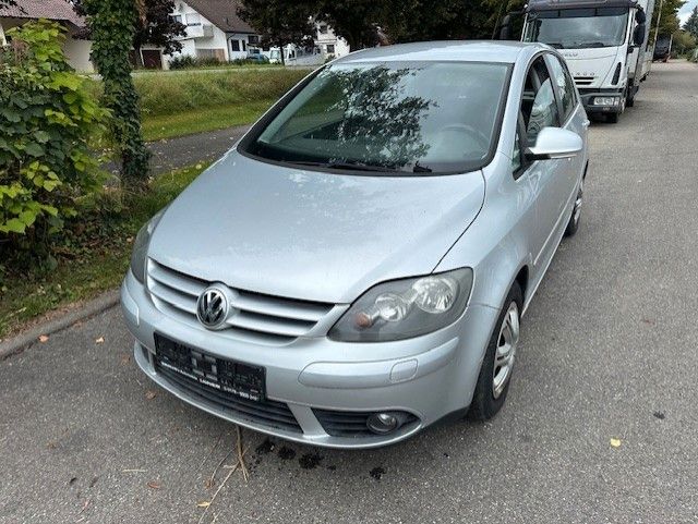 VW Golf 170.000 km 1.699 € Oberstadion 89613