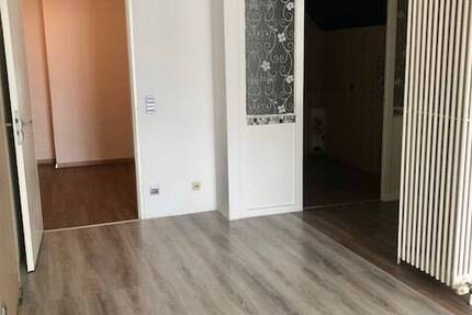 Stadtwohnung - 3 Zimmer Wohnung 3 zimmer