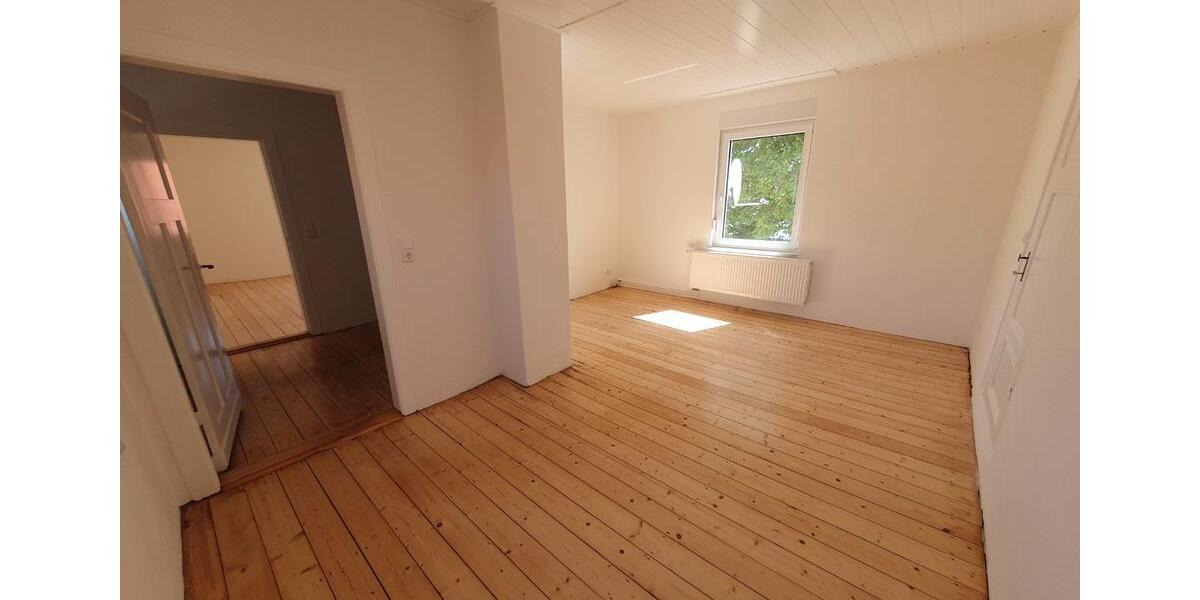 Einfamilienhaus Sülzetal - 5 Zimmer, 120 m&sup2;, 720&euro; | Angebot:27623924