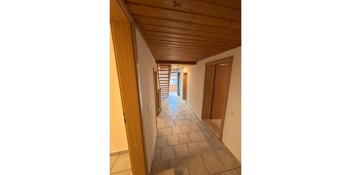 Reihenhaus Mönchsdeggingen - 4.5 Zimmer, 110 m&sup2;, 950&euro; | Angebot:26701440