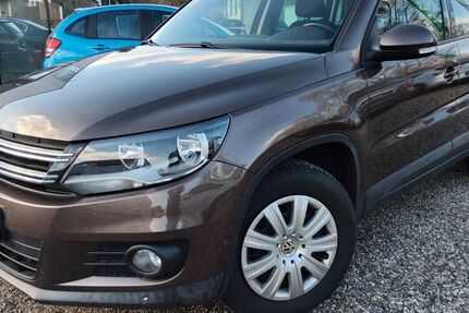 VW Tiguan 134.500 km 9.490 &euro; Springe 31832