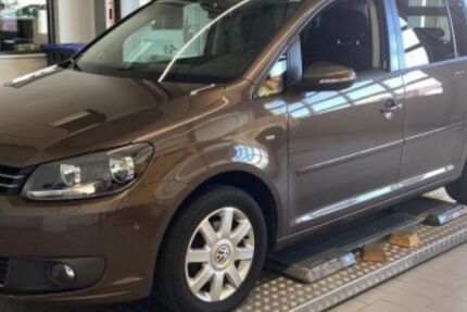 VW Touran 210.000 km 5.500 &euro; Rahden 32369