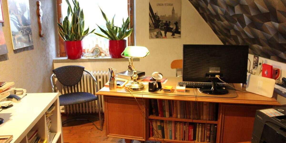 Mehrfamilienhaus, Wohnhaus Weißenfels - 3 Zimmer, 80 m&sup2;, 160.000&euro; | Angebot:25796932