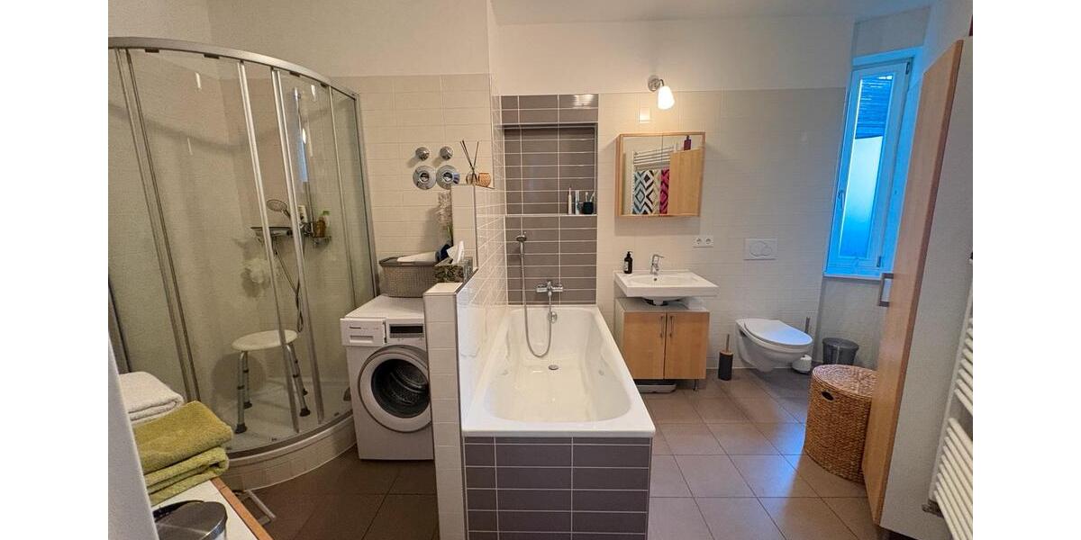 Etagenwohnung Erfurt - 2 Zimmer, 63 m&sup2;, 245.000&euro; | Angebot:26399477