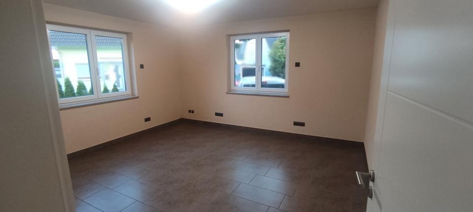 Einfamilienhaus Elchesheim-Illingen Illingen - 10 Zimmer, 390 m&sup2;, 950.000&euro; | Angebot:26889764