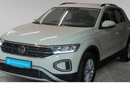 VW T-Roc 28.450 km 23.912 &euro; München 81476