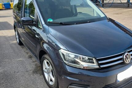 VW Caddy 113.000 km 15.990 &euro; Oberasbach 90522