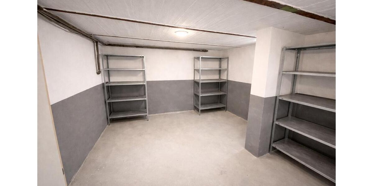 Etagenwohnung Schwalmstadt - 3 Zimmer, 75 m&sup2;, 800&euro; | Angebot:26126713