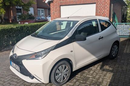 Toyota Aygo (X) 85.000 km 5.699 &euro; Nottuln 48301